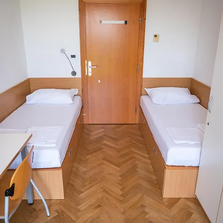 Hostel Sveta Ana *