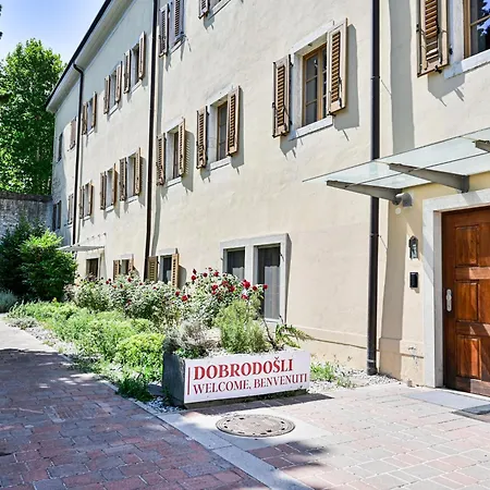 Hostel Sveta Ana Koper