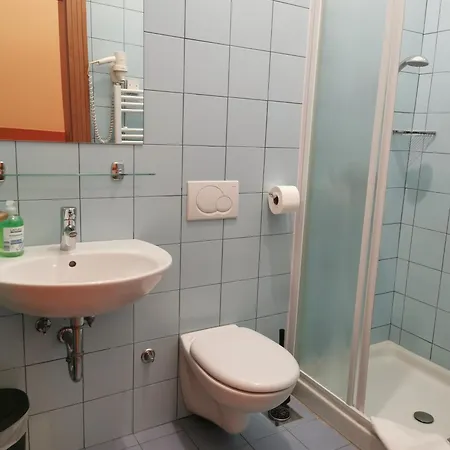 Sveta Ana Hostel *