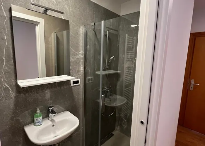 Sveta Ana Hostel Koper