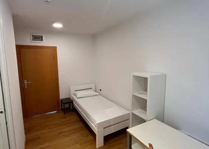 Hostel Sveta Ana Koper